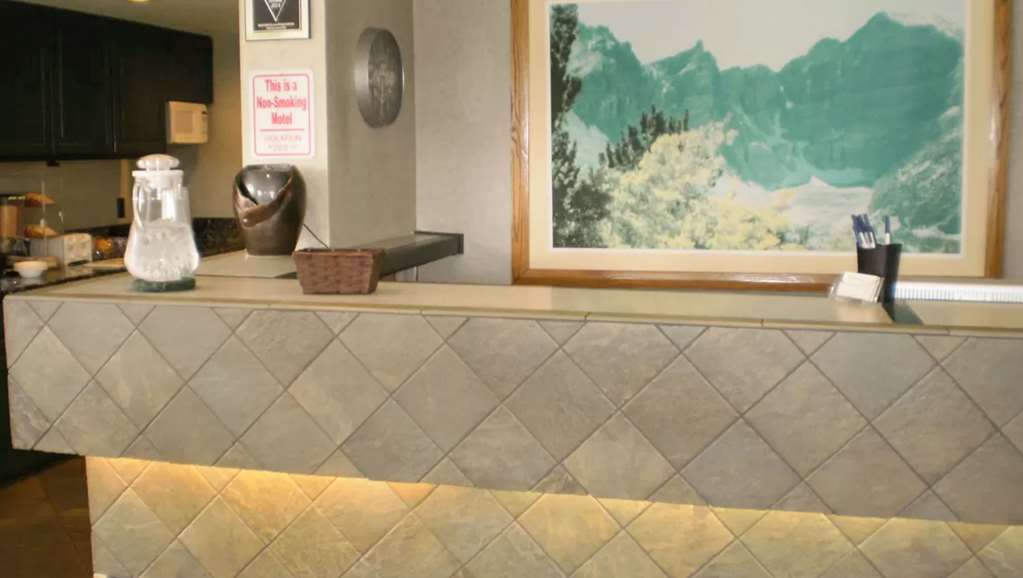Magnuson Hotel Park Vue Ely Interior foto